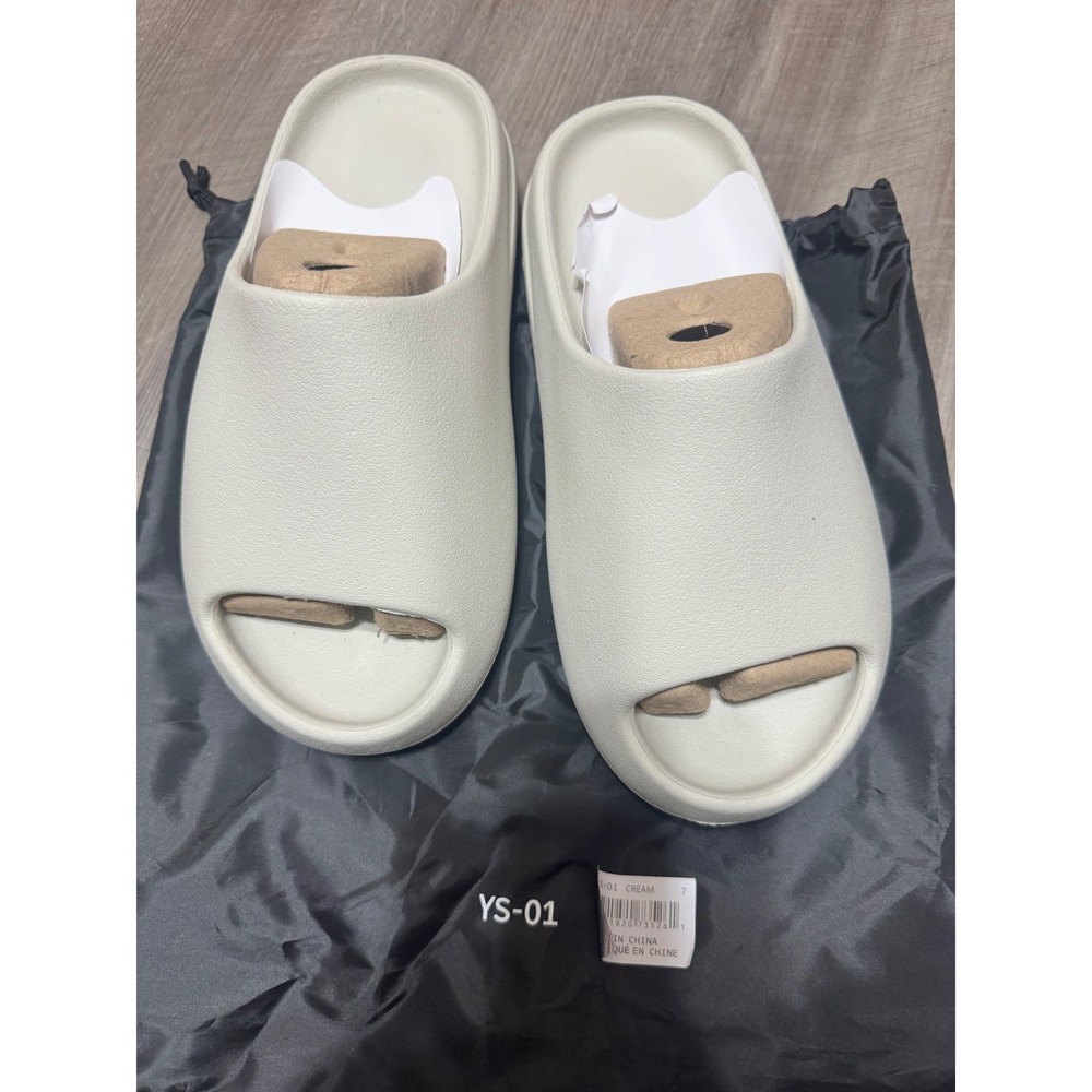 YEEZY YS-01 Cream Slides Size 7 Bone White EVA Foam Sandals YS01